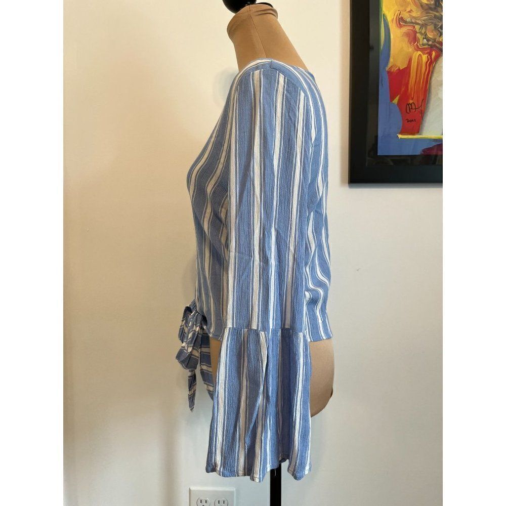 American Eagle Striped Woman's Medium Bell Sleeve Blouse - Picture 2 of 7
